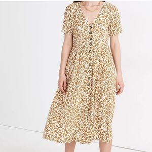 Madewell Button-Front Midi Dress in Piccola Floral